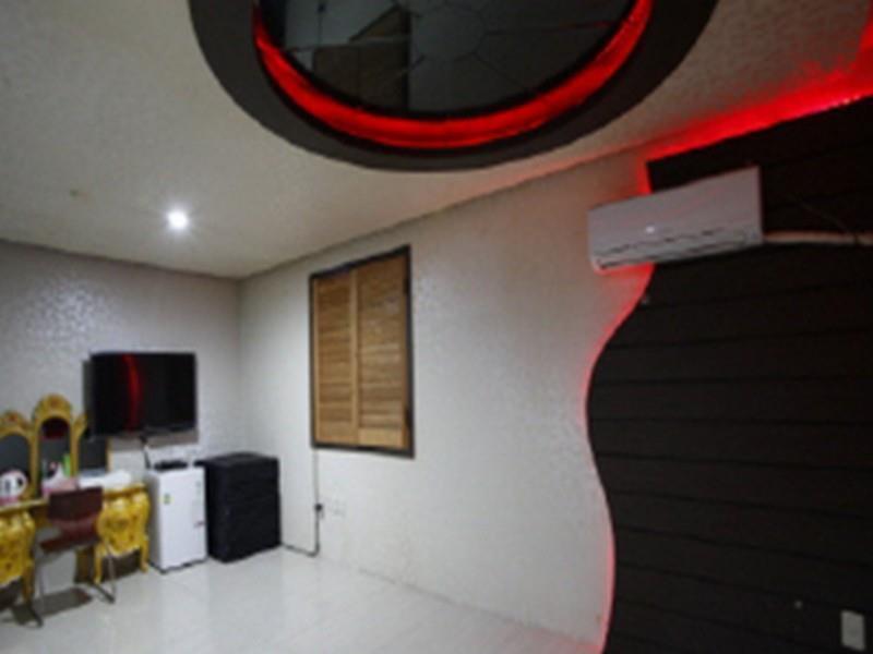 Hotel Queen ปูซาน ภายนอก รูปภาพ